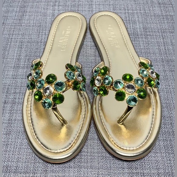 Giambattista Valli Flat Embellished Gold Leather Thong Sandals EU 38.5 / US 8.5 - Picture 4 of 8